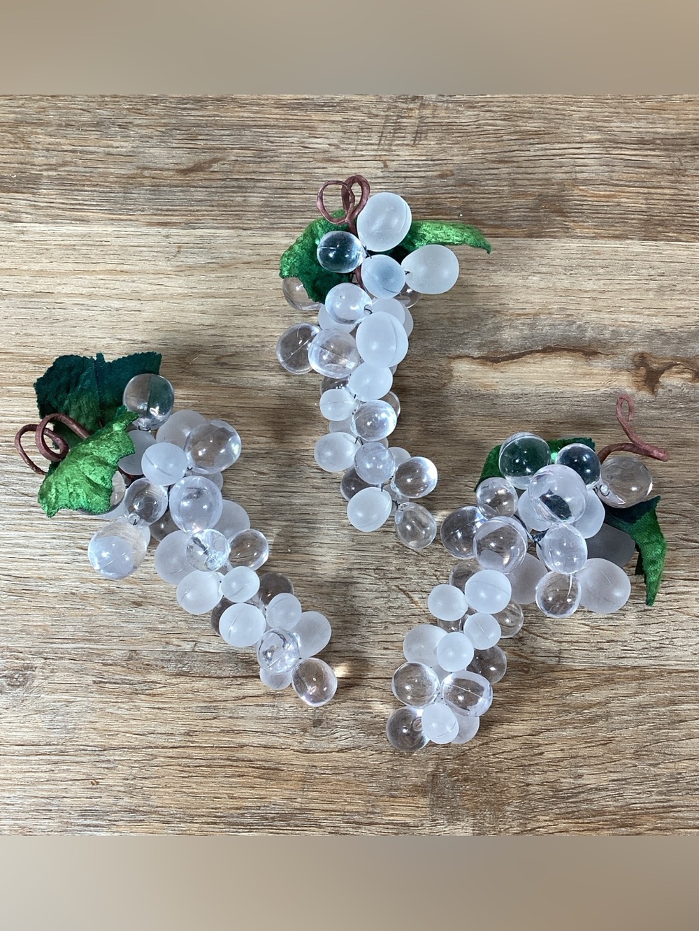 Set of 3 Bunches of Plastic Grapes